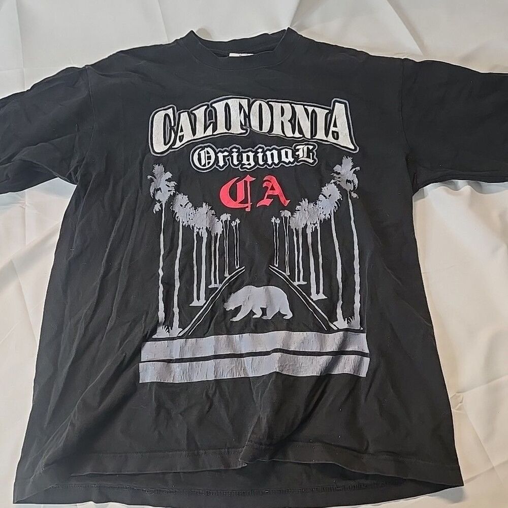 Shaka Wear T Shirt Mens XL Black California Graphic Tee Y2K West Coast Vibes
